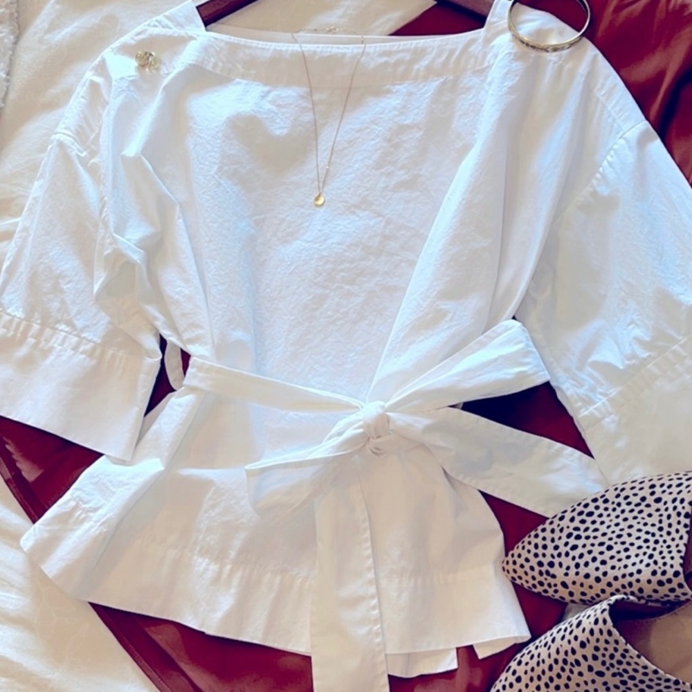 Everlane cotton poplin belted top